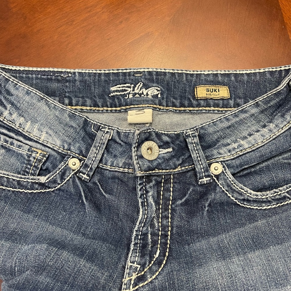 SILVER SUKI JEANS SIZE 26